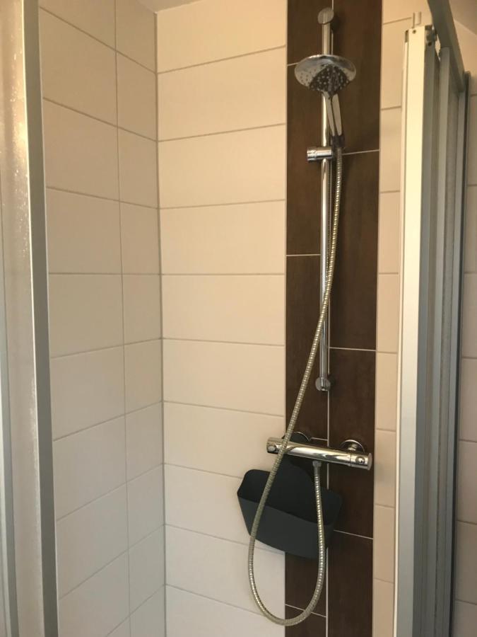 Ferienwohnung Ritthoff Perlebucht - Mit Strandkorb Am Meer Und Kostenloser Eintritt Ins Schwimmbad Busum Exterior photo